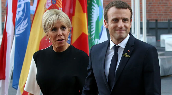 চড়কাণ্ডে নতুন করে প্রকাশ্যে এলো শিক্ষিকার সঙ্গে ম্যাক্রোঁর ‘প্রেমকাহিনি’