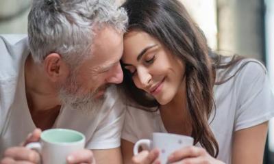 বয়সের ব্যবধান বেশি হলে কি সম্পর্ক সুখের হয়?