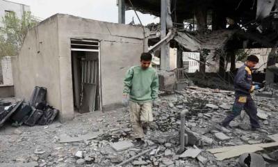 তেহরানে ইসরায়েলি বোমাবর্ষণ ও বিদ্যুৎ বিপর্যয়, চরম উত্তেজনা