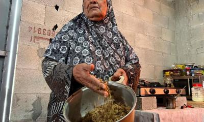 Displaced Palestinians Face Severe Hunger After UN Food Aid Cuts
