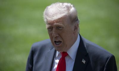Trump Warned Over Midterm Risk and Potential Iran Strike