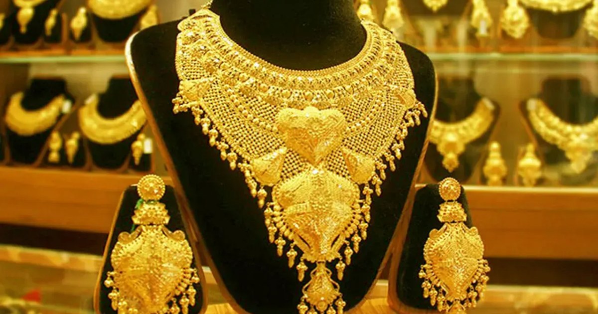 Gold Hits Two-Week High as US-Iran Peace Hopes Surge