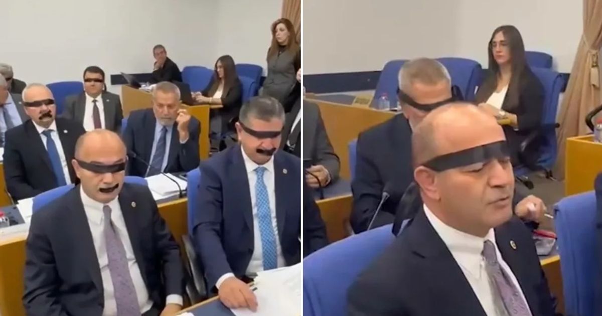 Turkish Opposition MPs Protest Government Seizure of Halk TV