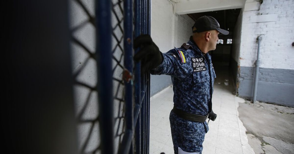 Costa Rica Opens Mega Prison Inspired by El Salvador