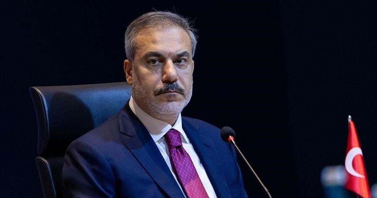 ওআইসির ঘূর্ণায়মান সভাপতির দায়িত্ব হস্তান্তর: বাগদাদ সফরে হাকান ফিদান