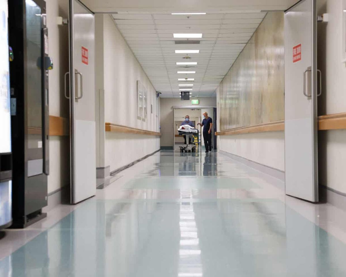 Incarcerated Indigenous Woman Shackled During Labour in Queensland Hospital