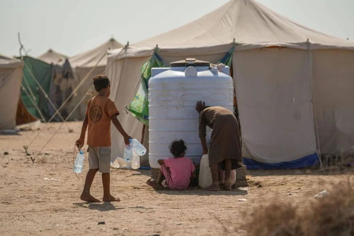 Yemeni Officials Plan Route to Open Besieged Taiz