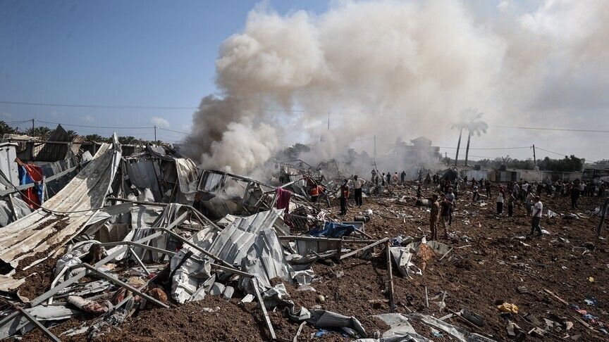 Israeli Quadcopters Burn Displacement Camp Leaving 800 Homeless