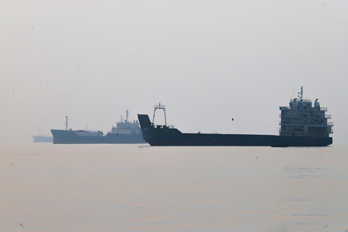 Iran Threatens Legal Action Against South Korean Shipping Line