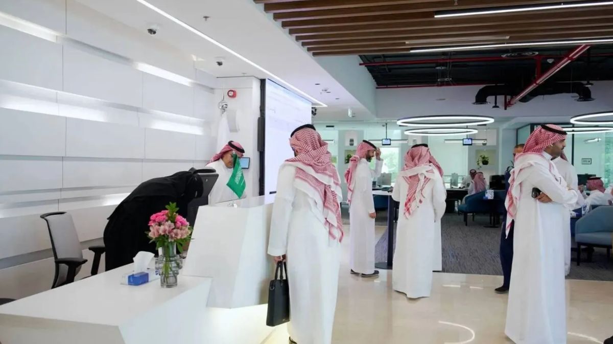 New Saudi Law Allows Teenagers to Enter Business and Boosts Investment