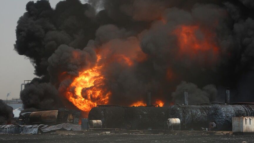 Armed Group Shuts Pipeline Linking Hamada Field to Zawiya Refinery