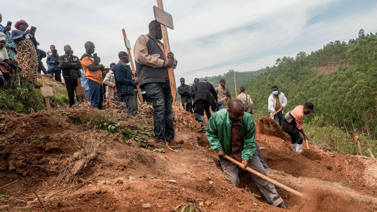 DR Congo Ebola Death Toll Surpasses 5,000 Amid Spread