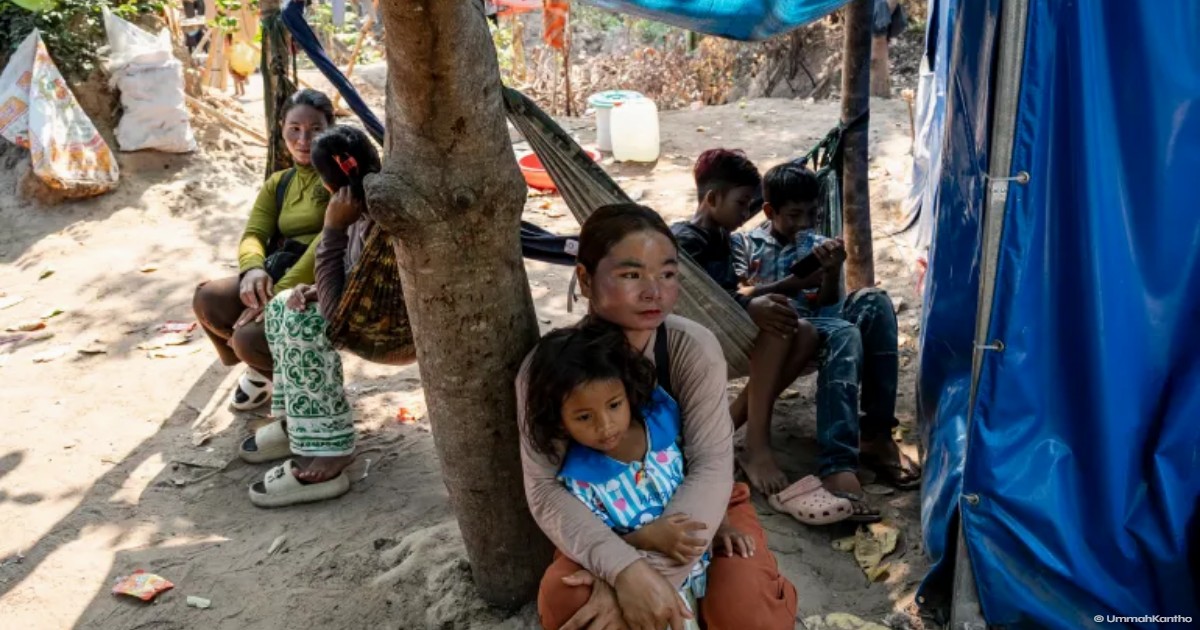 থাইল্যান্ড-কম্বোডিয়া সীমান্তে অস্থিরতা: বাস্তুচ্যুত হাজারো মানুষ