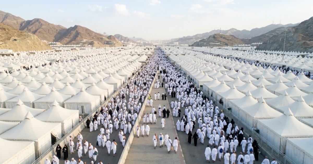 Hajj Rituals Begin Monday Evening: Pilgrims Gather in Mina