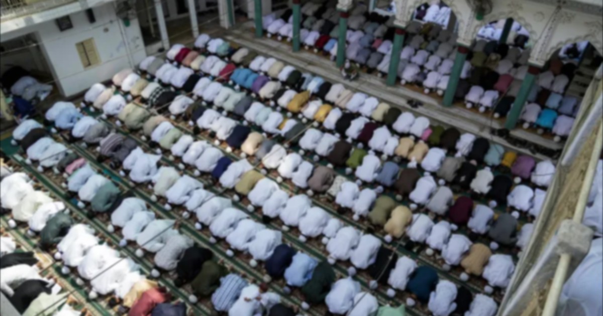 Indian Muslims Barred From Public Spaces for Eid Prayers