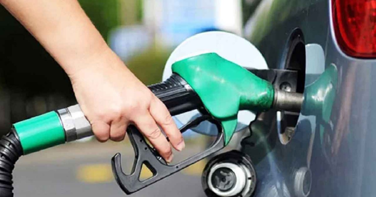 Global Oil Prices Drop Amid Easing Middle East Tensions