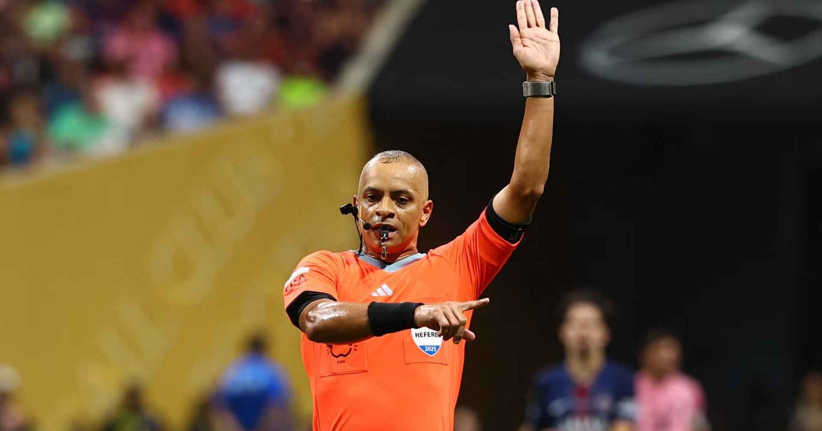 Brazil’s Sampaio to Ref World Cup Opener Amid Visa Row