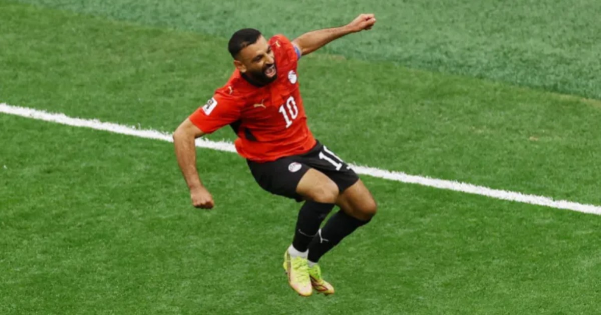 ৯২ বছরের খরা কাটাতে ইরানের মুখোমুখি হচ্ছে মিশর