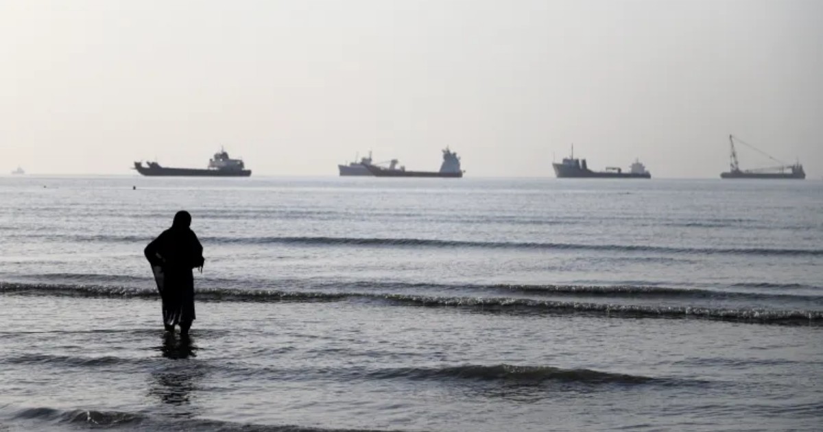 IRGC Dismisses Washington Proposed Strait of Hormuz Hotline