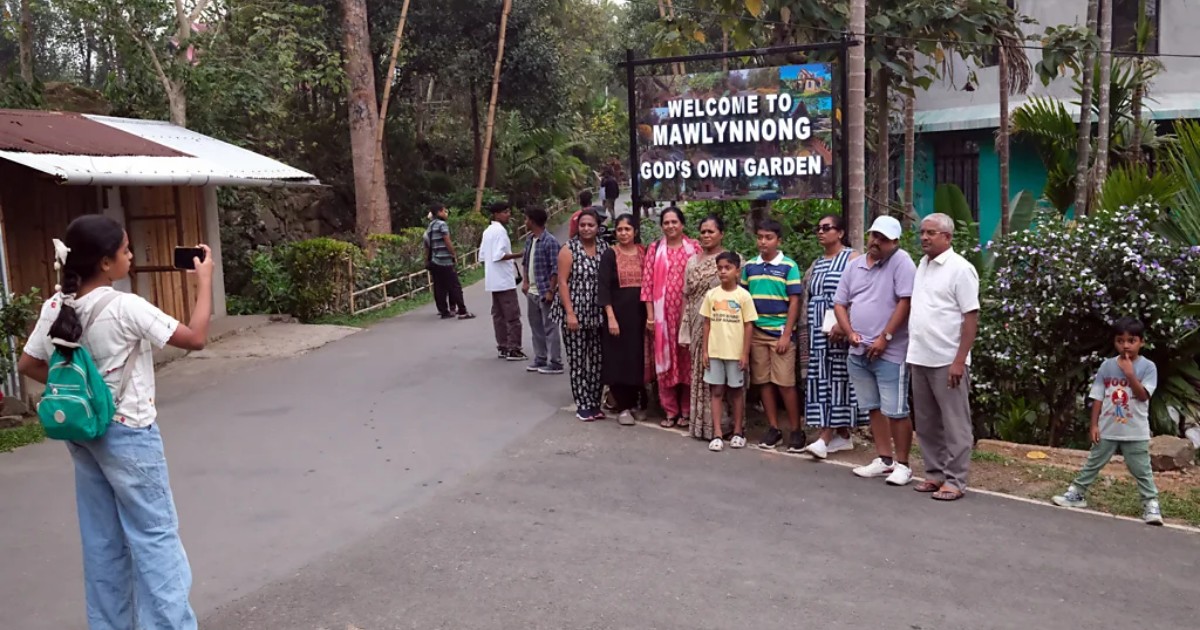 Asia‍‍`s Cleanest Mawlynnong Village Bans Sunday Tourists