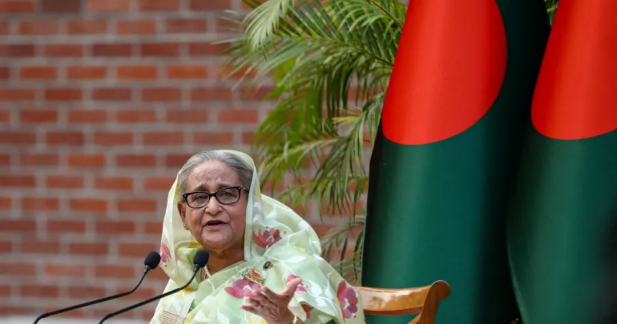ডিসেম্বরে দেশে ফেরার পরিকল্পনা শেখ হাসিনার: আইনি চ্যালেঞ্জের প্রস্তুতি