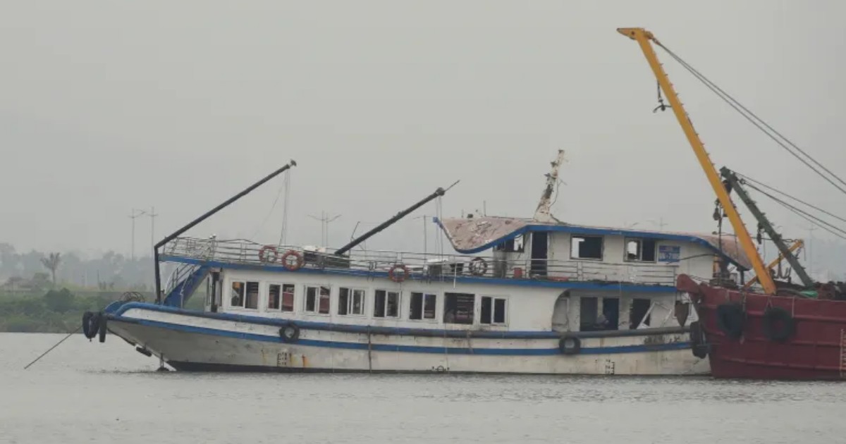 Speedboat Capsizes in Vietnam: 15 Indian Tourists Die