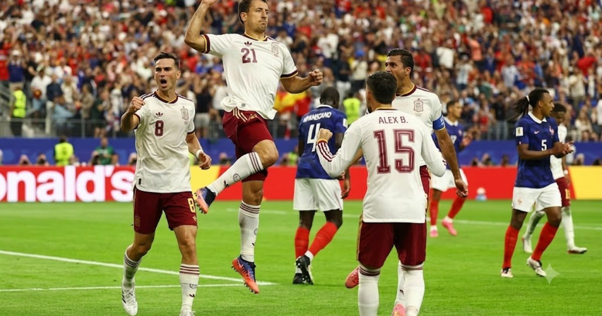Spain Defeats France 2-0 to Reach World Cup Final